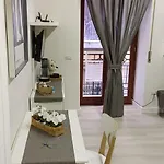 Casa Sulla Nuvola Duomo Centro Storico Napoli *