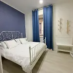 Casa Sulla Nuvola Duomo Centro Storico Napoli Апартаменты *