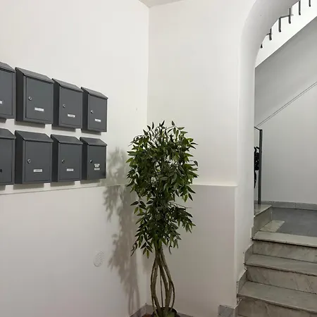 Casa Sulla Nuvola Duomo Centro Storico Napoli Апартаменты Неаполь